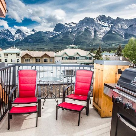 Вілла The Lookout - Top Floor Corner Unit With Stunning Views Кенмор Екстер'єр фото